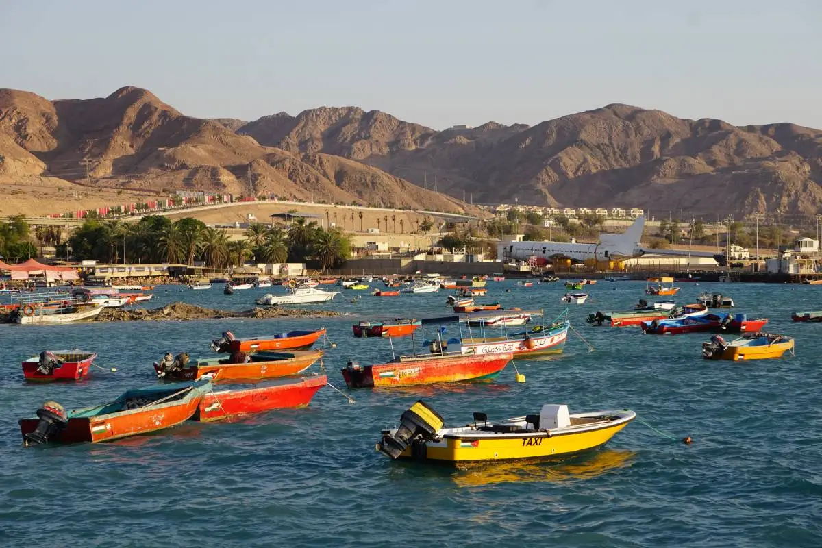 boten op de rode zee jordanie