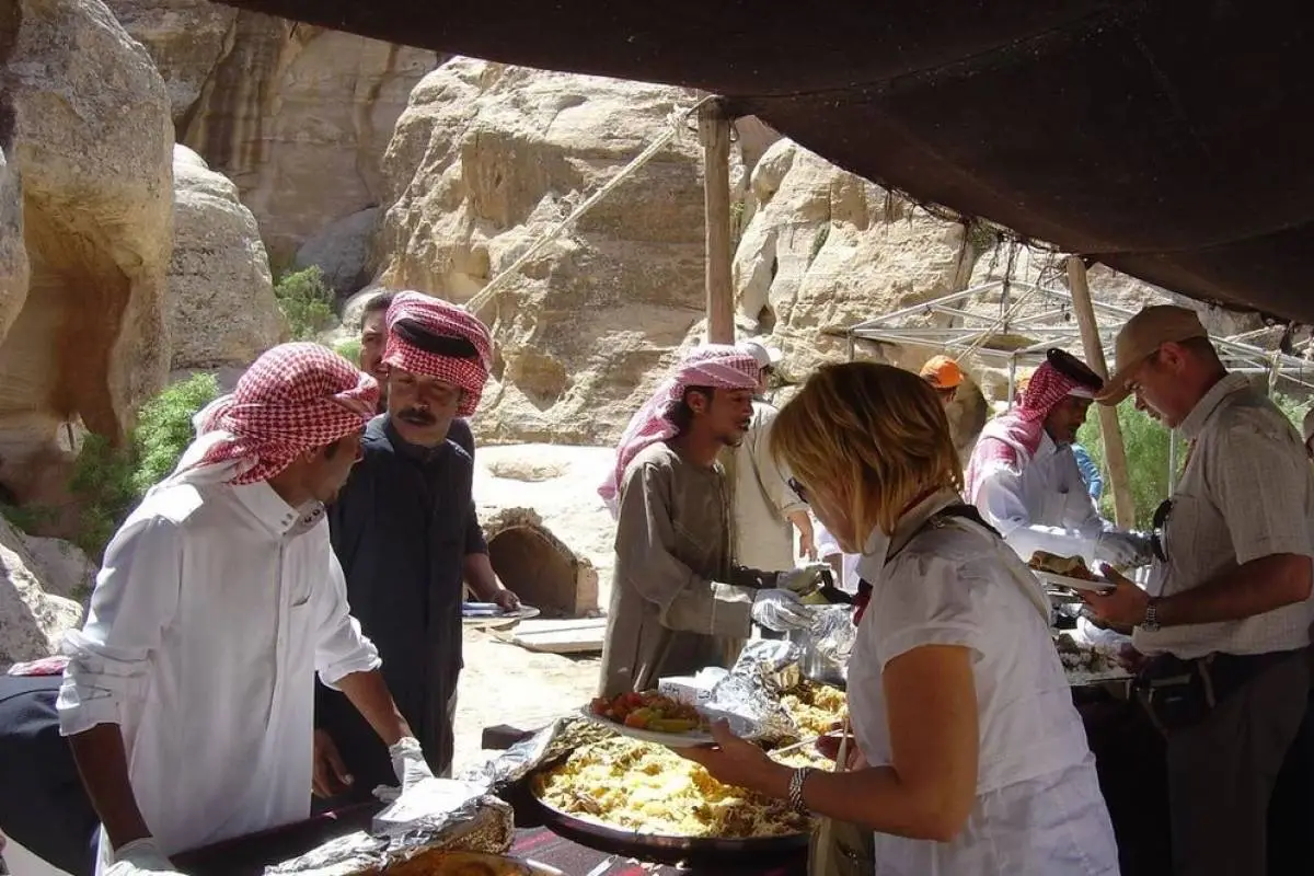 diner ammarin bedouin kamp jordanie