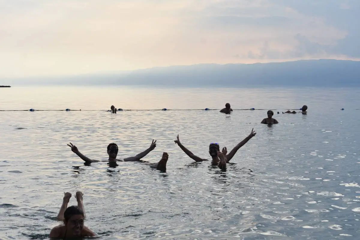 drijven in de dode zee jordanie