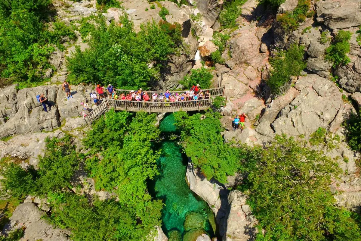 hike albanie