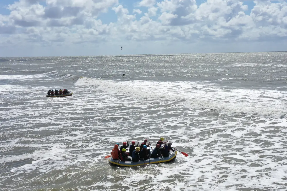 Raften op de zee Bloemendaal