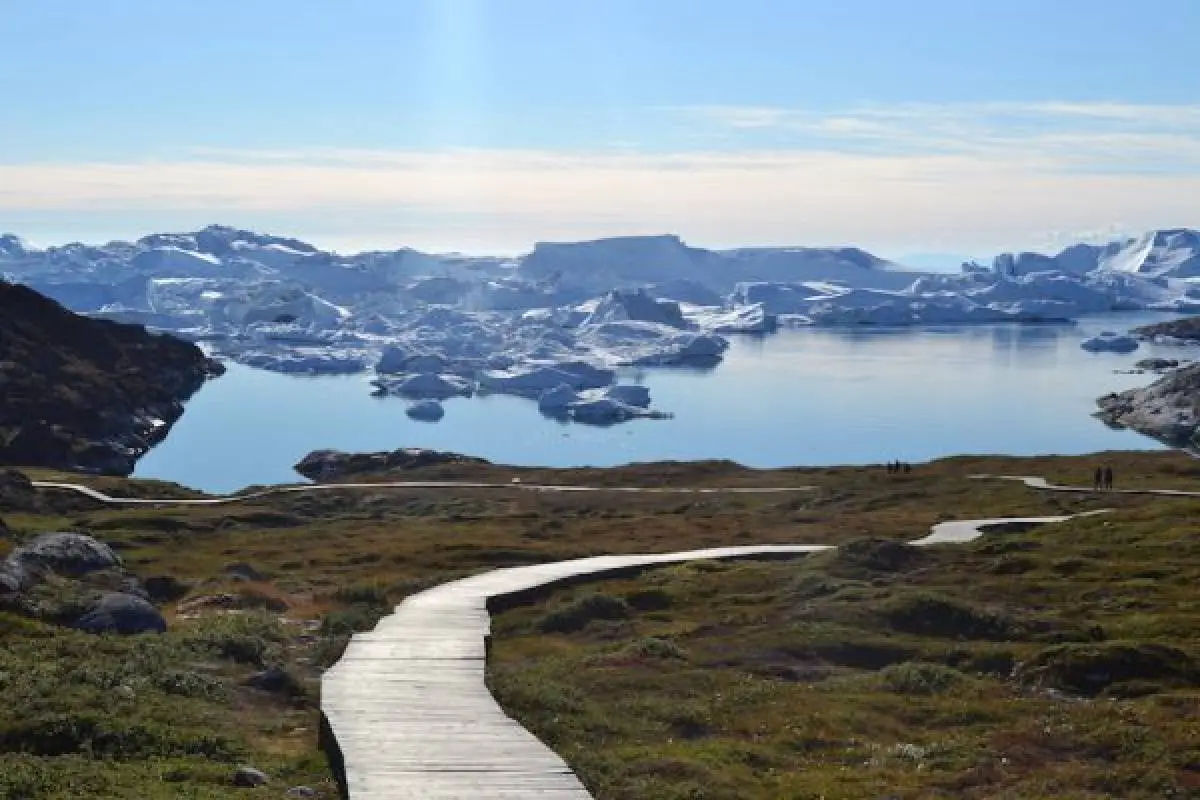 uitzicht sermermiut valley groenland